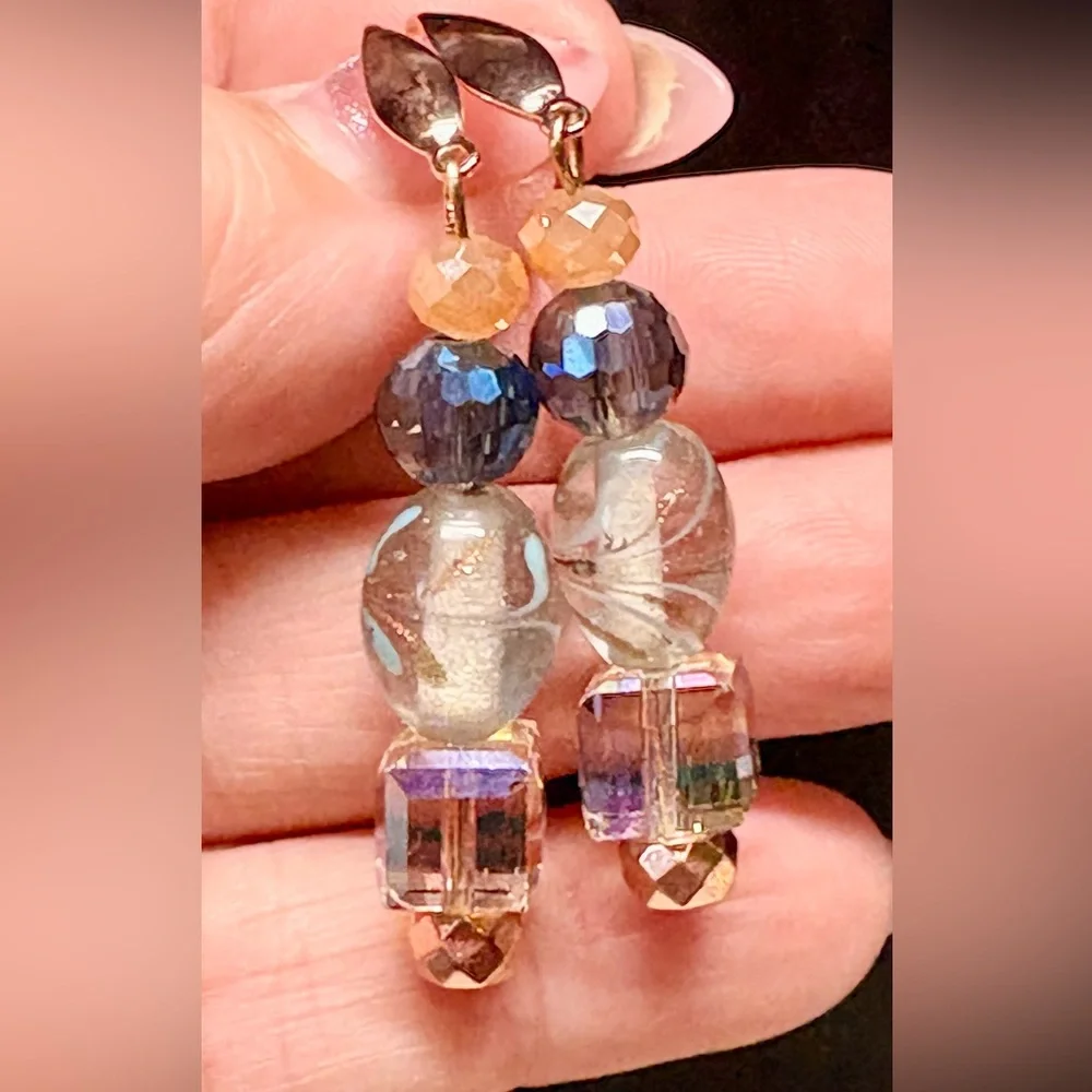 Elegant lampwork artisan glass and rose gold Earrings - Picture 1 of 8